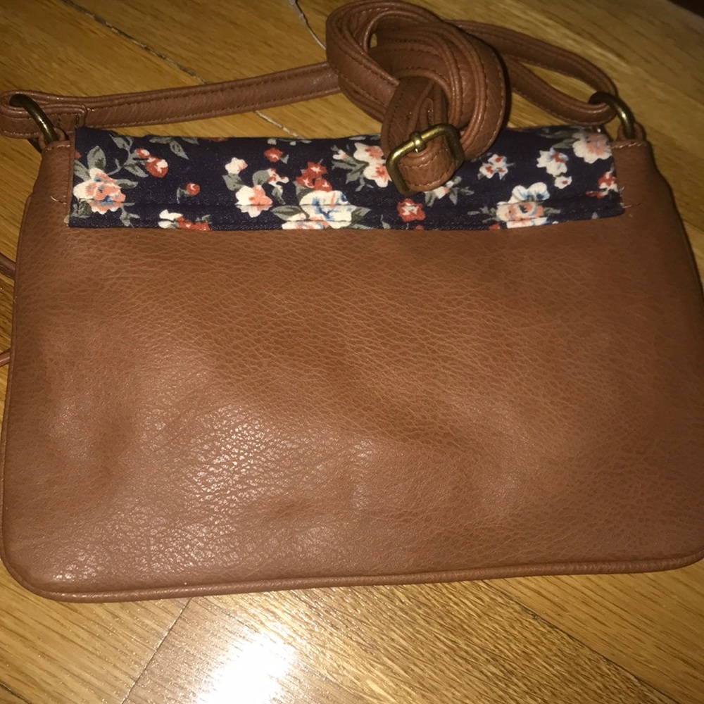 Handbag - Picture 2 of 2